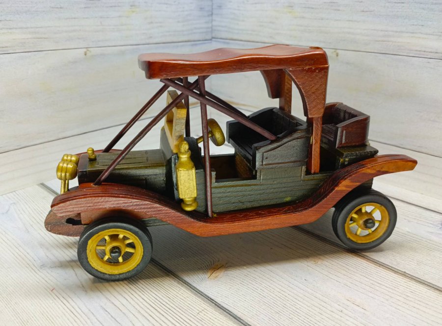  Машина (antique car №10)